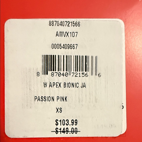 The North Face Women's Hot Pink Fleece-Lined Softshell - Picture 6 of 6